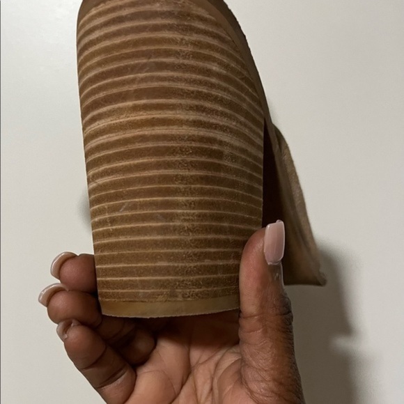 Kelsi Dagger sandals block heel 2 tones - Picture 6 of 7